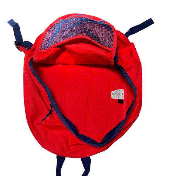 Nik - Picture 3 of 6